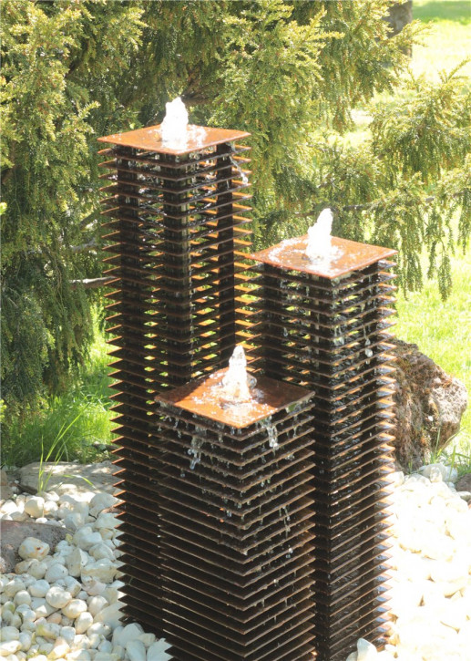 Cortenstahl Lamellen Säulen Trio 100/20 Edelrost Gartenbrunnen Springbrunnen Komplettset