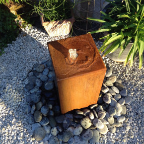 Cortenstahl Säule 50cm Edelrost Gartenbrunnen Springbrunnen Komplettset