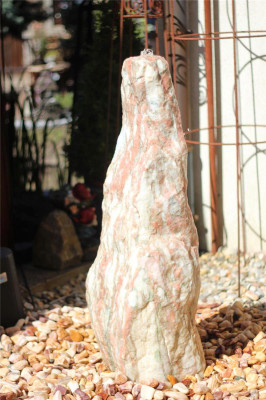 Quellstein Monolith 105cm Marmor norwegisch Pink Gartenbrunnen Springbrunnen Komplettset