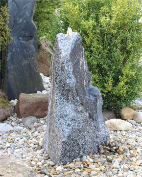 VERKAUFT! Quellstein Granit 95cm Naturstein Brunnen Komplettset Gartenbrunnen Springbrunnen
