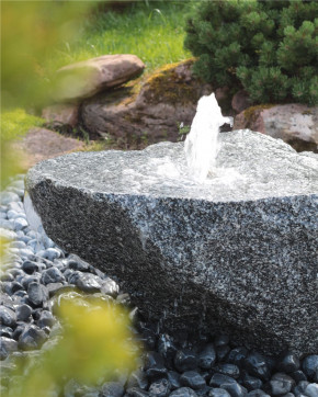 VERKAUFT! Quellstein Granit L85cm Naturstein Brunnen Komplettset Gartenbrunnen Springbrunnen