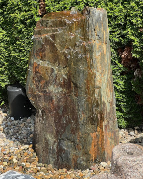 Quellstein Monolith Schiefer 115cm mit Felsvorsprung Gartenbrunnen Springbrunnen