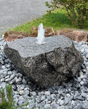 Quellstein Granit L90cm Naturstein Brunnen Komplettset Gartenbrunnen Springbrunnen