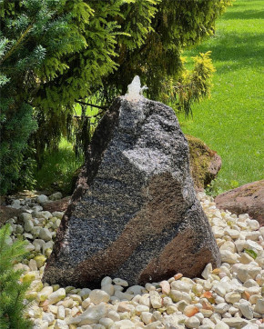 Quellstein Granit 70cm Naturstein Gartenbrunnen Springbrunnen Komplettset