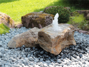 Quellstein Muschelkalk L100cm mit Quellschale Gartenbrunnen Springbrunnen