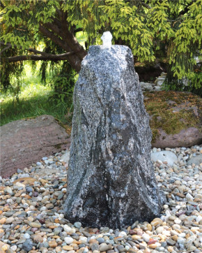 Quellstein Granit 90cm Naturstein Gartenbrunnen Springbrunnen Komplettset