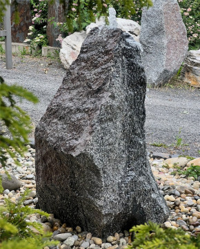 Quellstein Granit 90cm Naturstein Gartenbrunnen Springbrunnen Komplettset