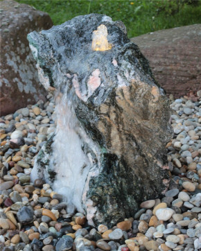 Quellstein Marmor Artik green 60cm Naturstein Gartenbrunnen Springbrunnen Set