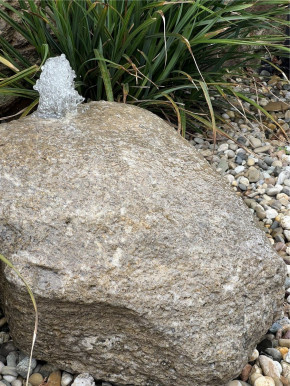 Quellstein Muschelkalk L70cm Naturstein Gartenbrunnen Springbrunnen Komplettset