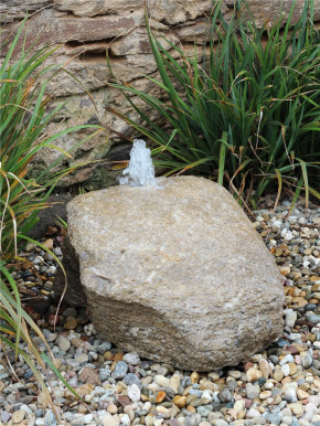 Quellstein Muschelkalk L70cm Naturstein Gartenbrunnen Springbrunnen Komplettset