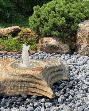 Quellstein Amazonas flach L135cm mit Quellschale und Fontäne Gartenbrunnen Springbrunnen