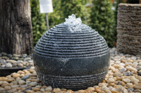 NUR ABHOLUNG! Quellstein Kugel Saturn 45 Granit Kugelbrunnen Gartenbrunnen Komplettset